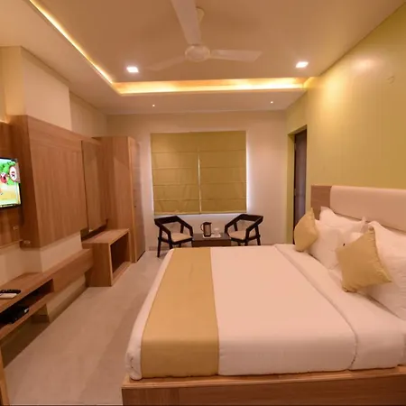Hotel Silver Pride-3