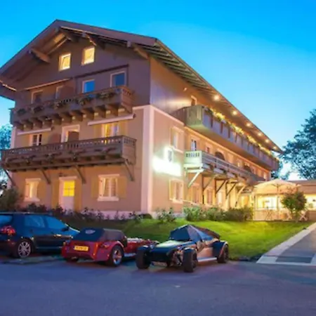 Hotel Schlossblick Chiemsee-3