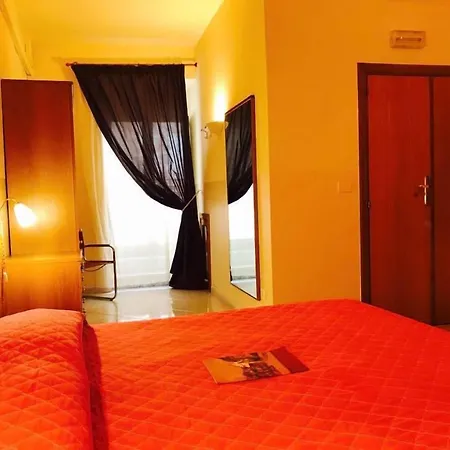 Corato room economy-2