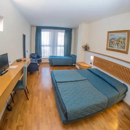 Hotel Ghibellino-3