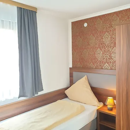 Kirchberg Hotel garni-2