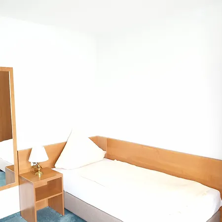 Kirchberg Hotel garni-3