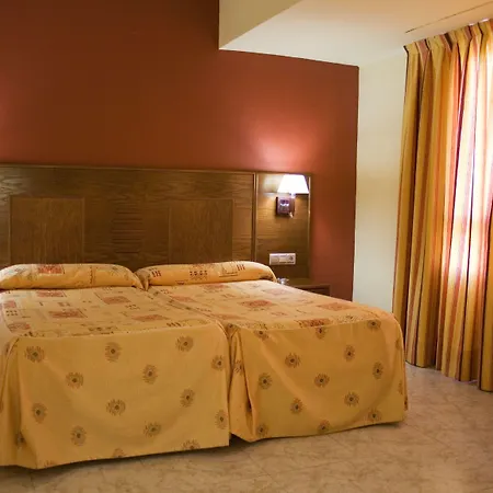 Hotel Perales-3