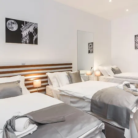 Prima Luxury Rooms-3
