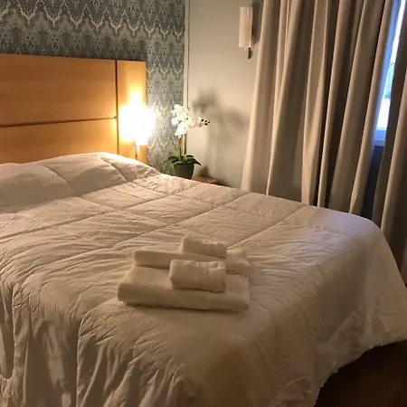 Hotel Oeste Plaza-3