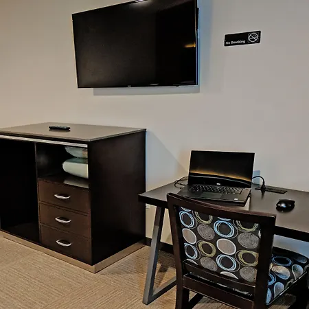 Epic Hotel-3
