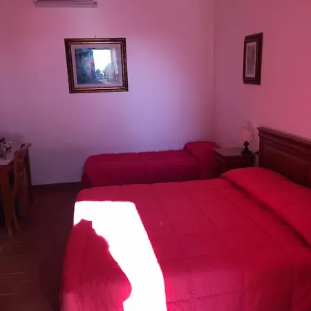 Affittacamere Villa Bagno Santo-2