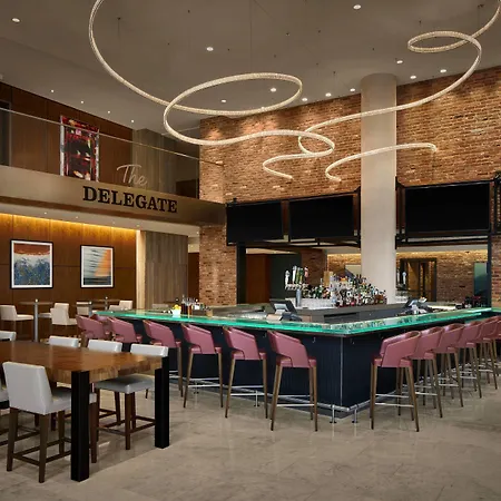 Courtyard By Marriott Washington Downtown/Convention Center-3