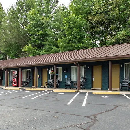 Townsend River Breeze Inn-3