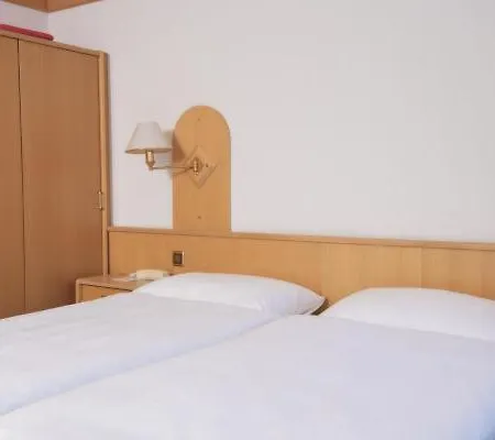 Hotel Monte-Moro-2