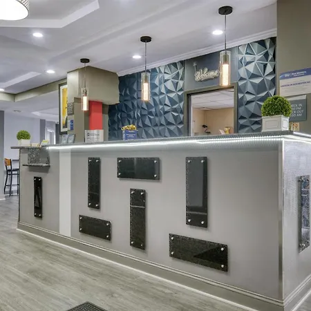 Best Western Inn At The Rochester Airport-2