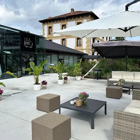 Hotel Olajauregi-3