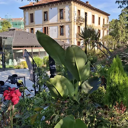 Hotel Olajauregi-2