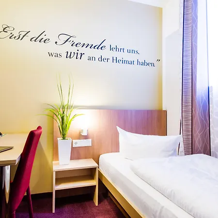 Hotel Mainstation-2
