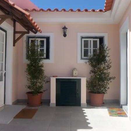 Casa das Hortênsias - Charming Guest House-3