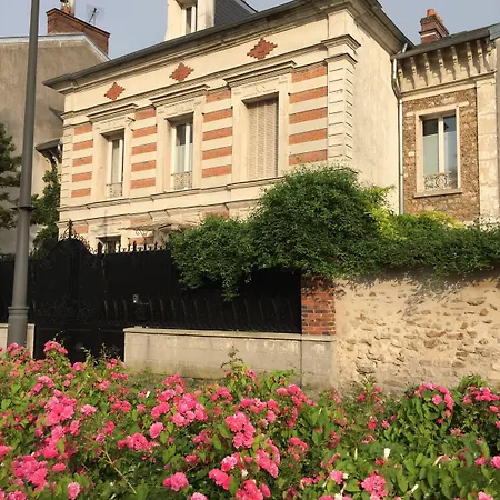 Maison d'Hôtes Joussaume Latour-3