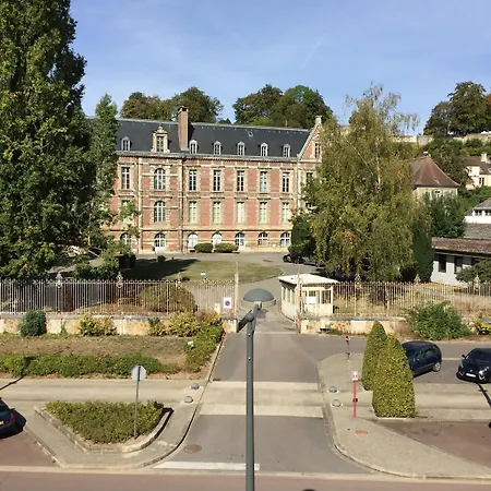 Maison d'Hôtes Joussaume Latour-2