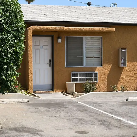Covina Motel-2