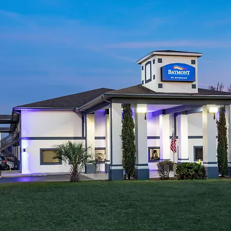 Baymont By Wyndham Midway Tallahassee-3