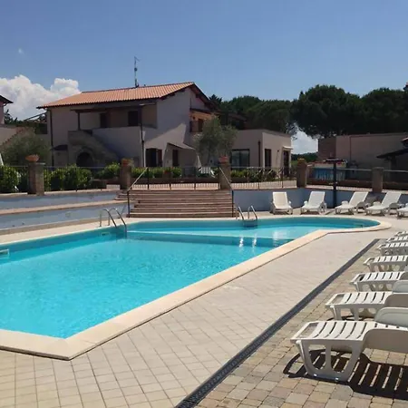 Borgo Valmarina-3