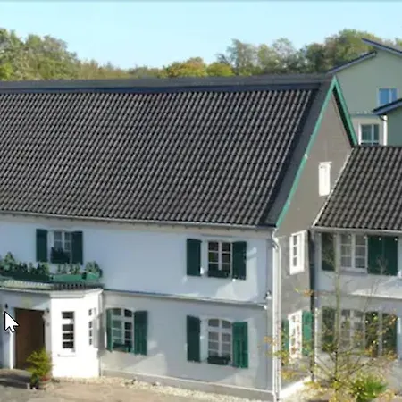 Ramada By Wyndham Duesseldorf Ratingen-2