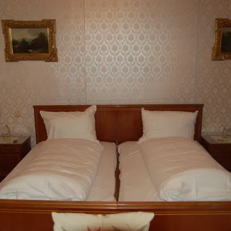 Hotel Villa Grunewald-3