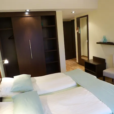 Hotel Evering-2