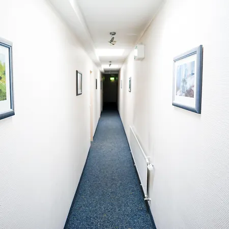 Hotel Sauer Garni-3