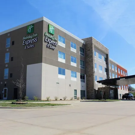 Holiday Inn Express & Suites Warrensburg North By Ihg-2