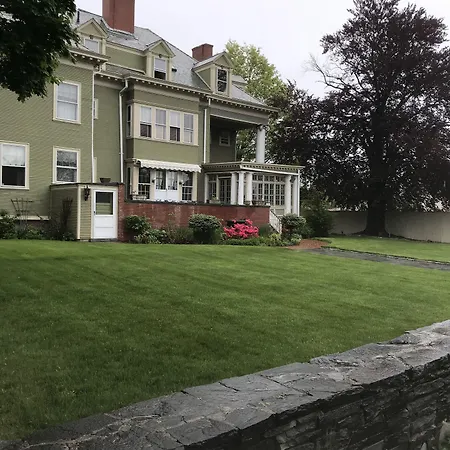 Edgewood Manor Inn Bed And Breakfast-2