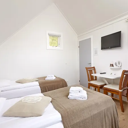 Vik Cottages-2