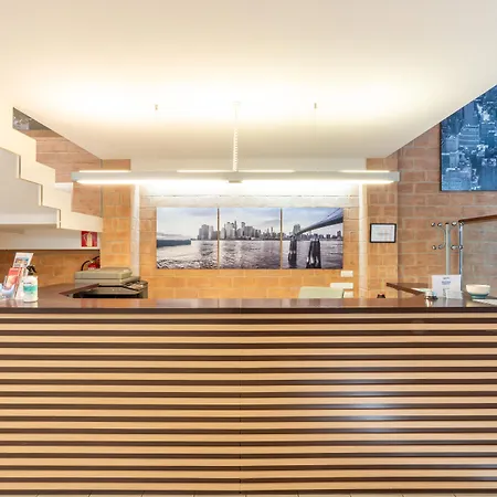 Serennia Fira Gran Via Exclusive Rooms-3