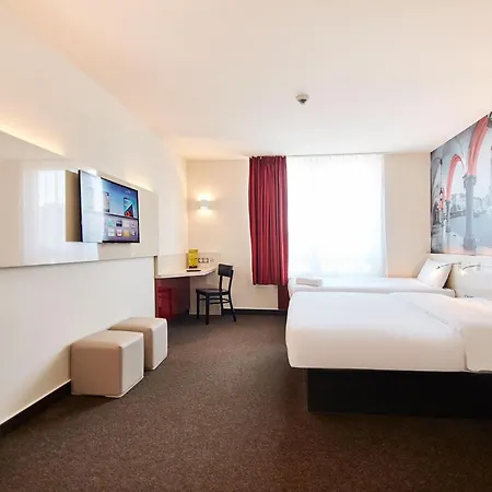 B&B Hotel Krakow Centrum-3