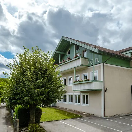 Gartenhotel Salzach-3