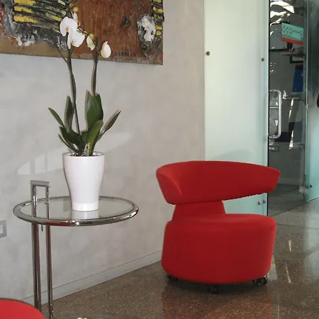 Vista Hotel & Residence-2