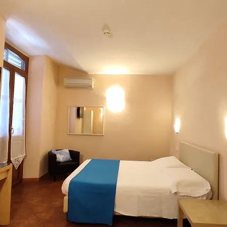 Hotel Rita Major-2