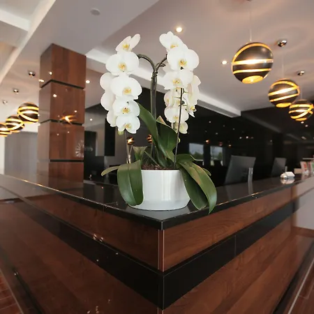 Hotel Starton Am Ingolstadt Village-3