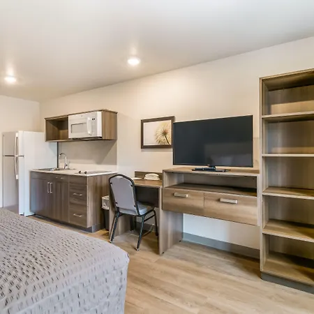 Woodspring Suites Missoula-3