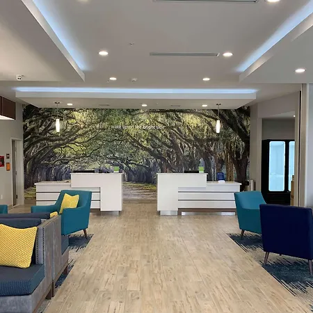 La Quinta Inn & Suites By Wyndham Tifton-3