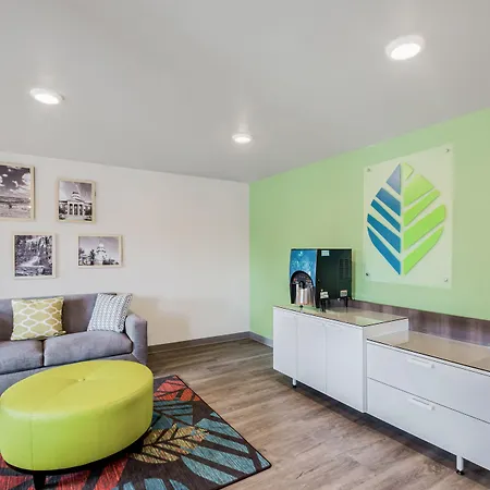 Woodspring Suites Gurnee - Chicago-2