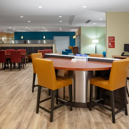 Towneplace Suites By Marriott Gainesville-2