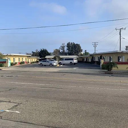 Ventura Beach House Motel-2