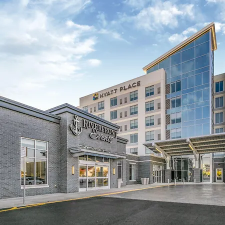 Hyatt Place Wilmington Riverfront-3