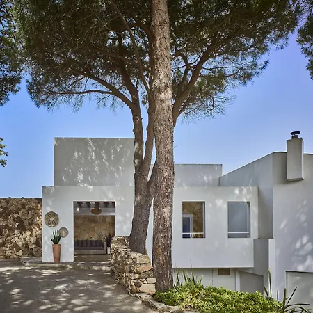Baia Di Chia Resort Sardinia, Curio Collection By Hilton-3