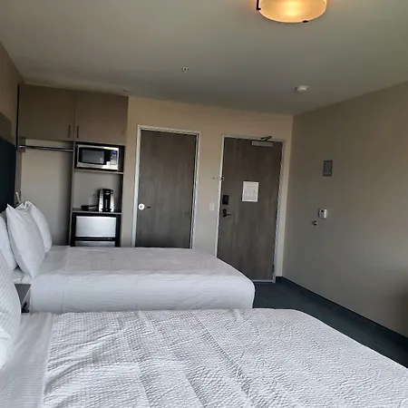 Salish Inn-2