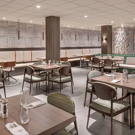 Four Points By Sheraton Spartanburg-3