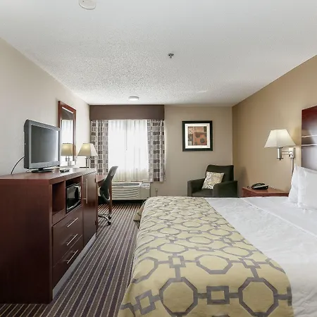 Baymont By Wyndham Bowling Green-2