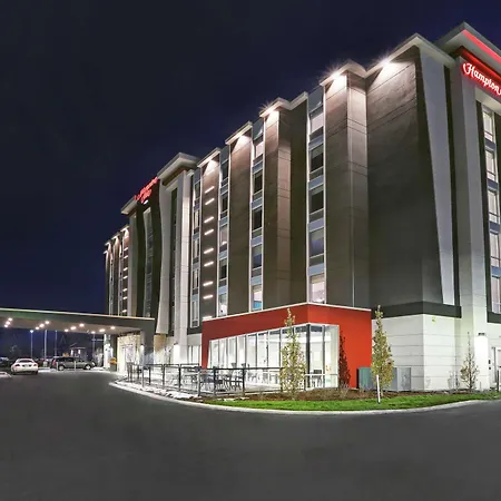 Hampton Inn Peterborough-3