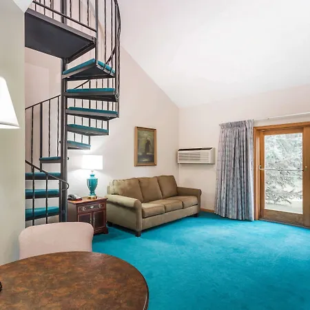 Baymont Inn And Suites By Wyndham Platteville-3