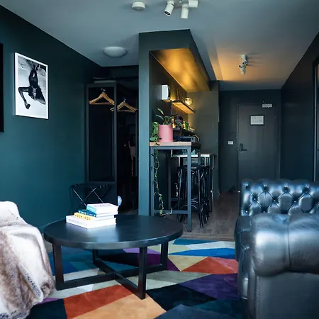 The Blue Hotel Bondi-2